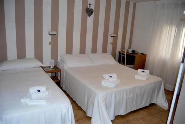 Hotel Abay Rimini Ngoại thất bức ảnh