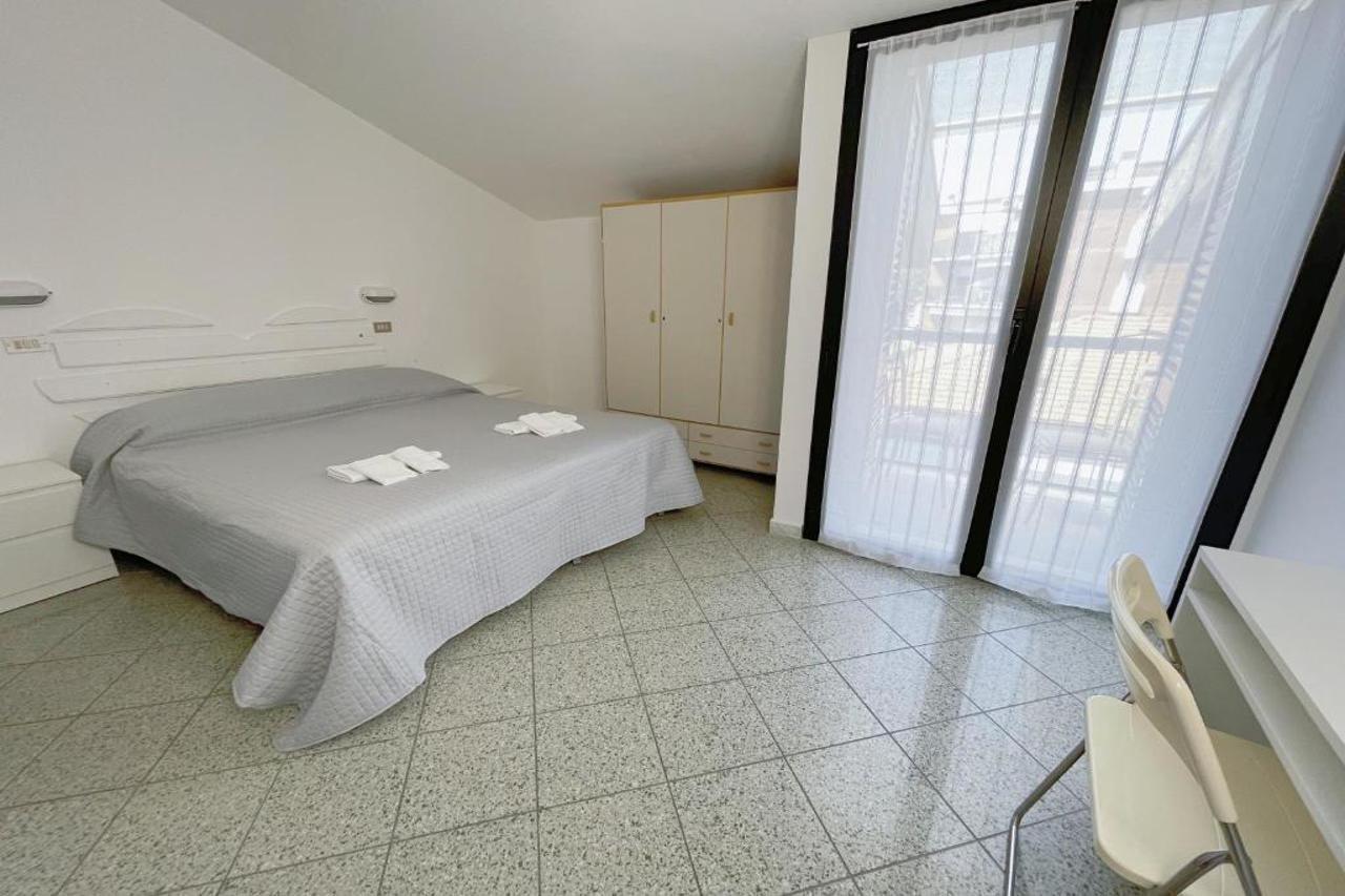 Hotel Abay Rimini Ngoại thất bức ảnh