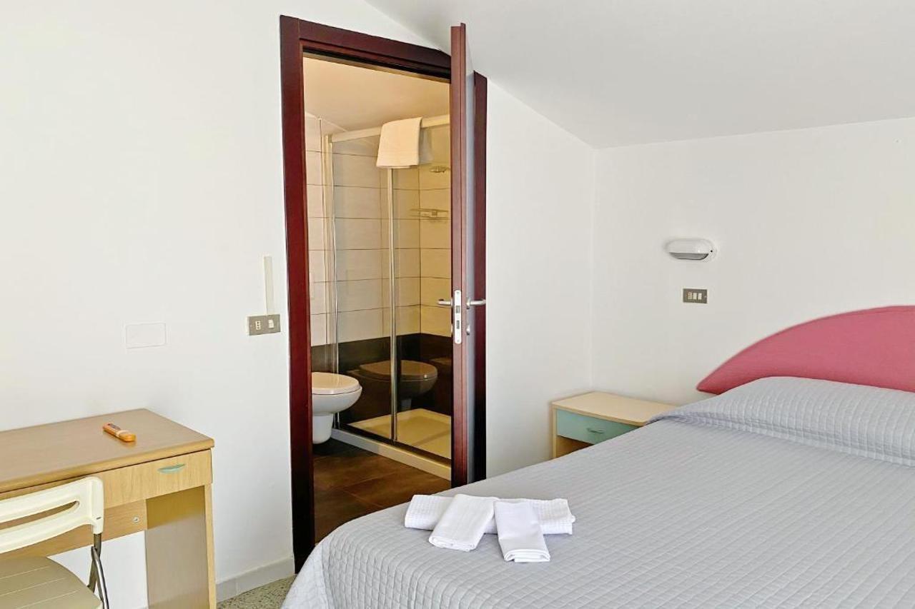 Hotel Abay Rimini Ngoại thất bức ảnh