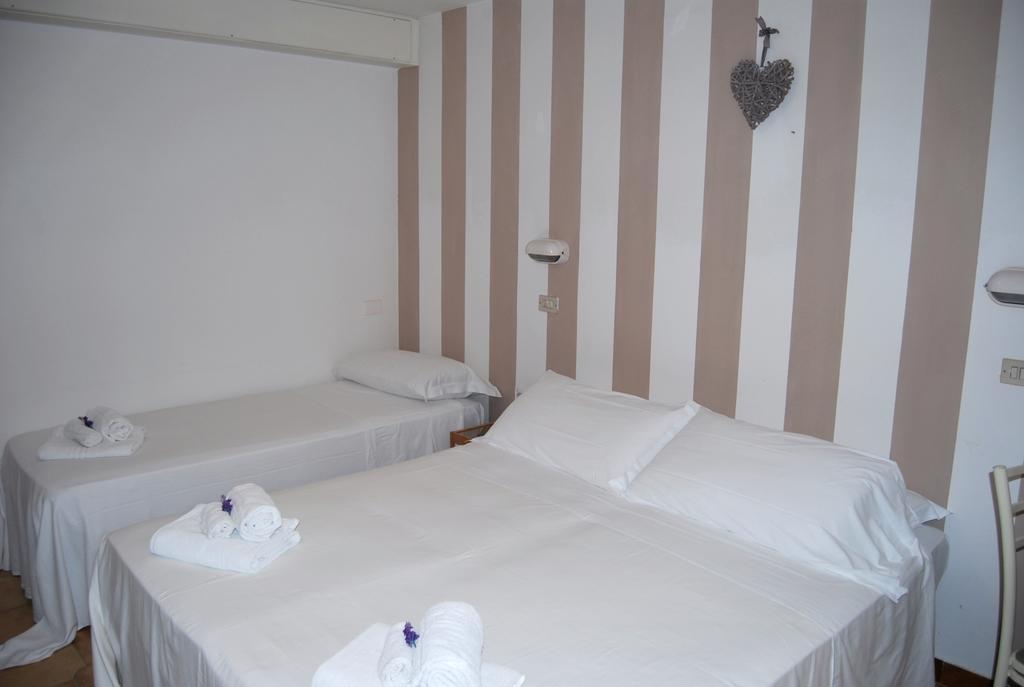Hotel Abay Rimini Ngoại thất bức ảnh