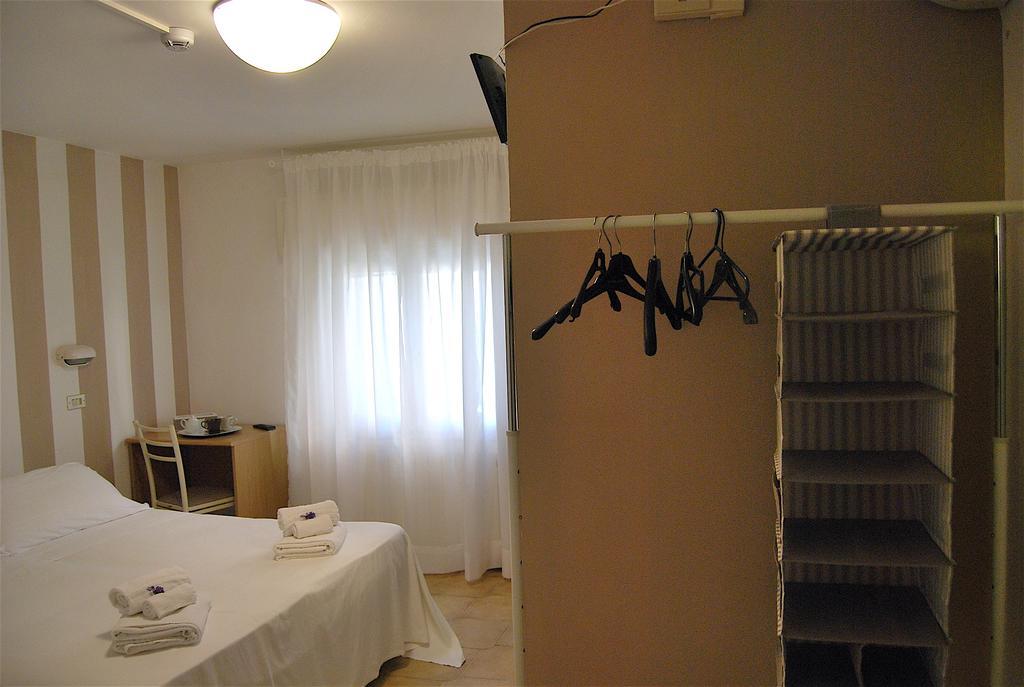 Hotel Abay Rimini Ngoại thất bức ảnh