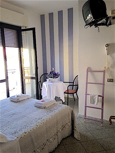 Hotel Abay Rimini Ngoại thất bức ảnh