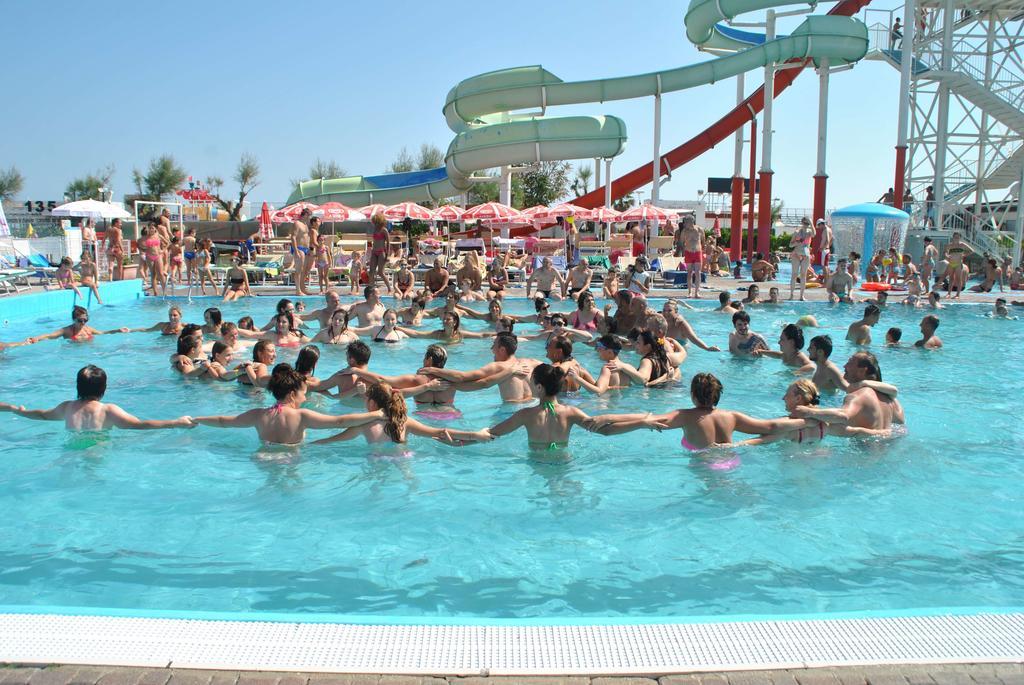 Hotel Abay Rimini Ngoại thất bức ảnh